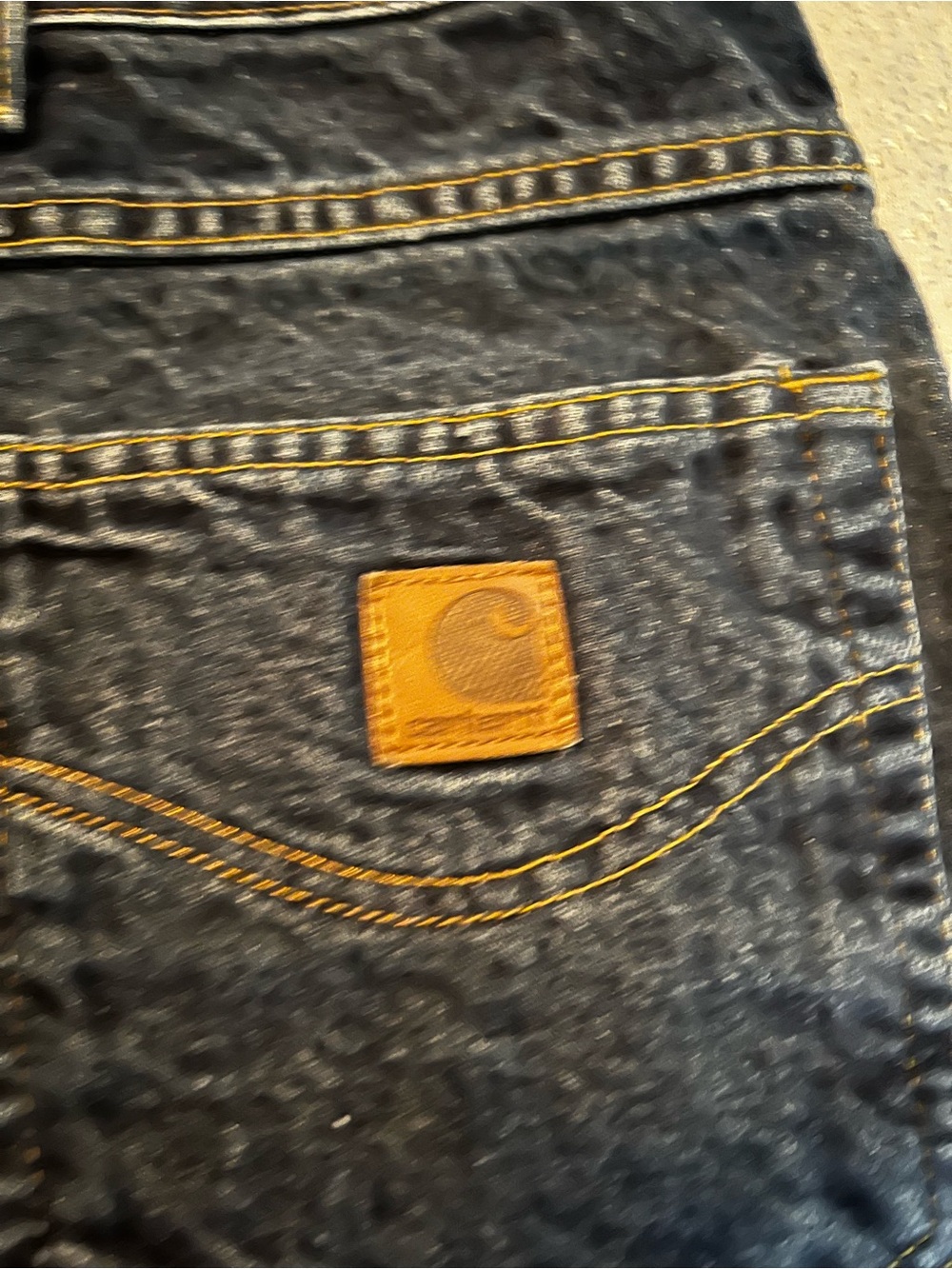 Classic Men's Dark Blue Denim Jeans - Picture 3 of 4